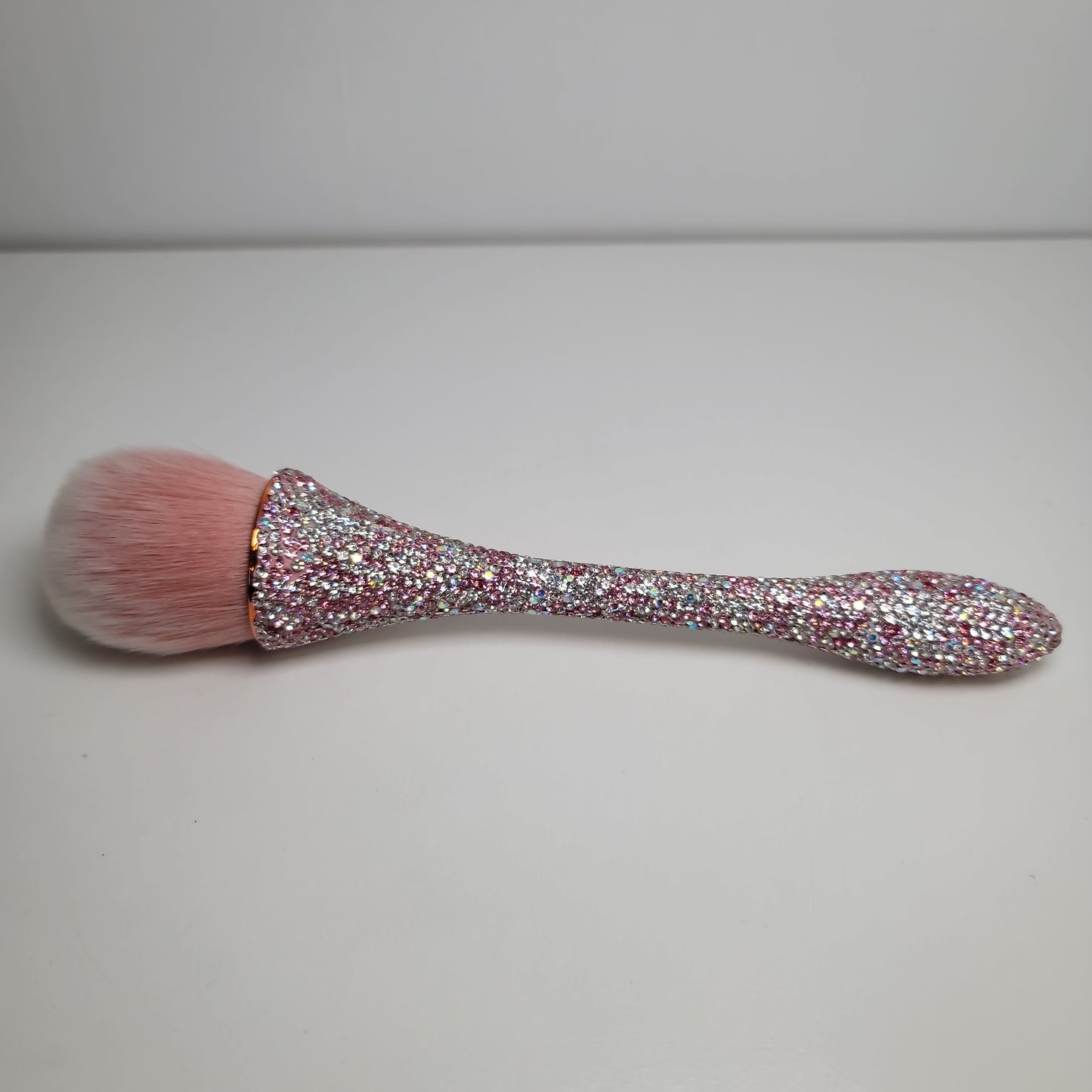 dust brush pink